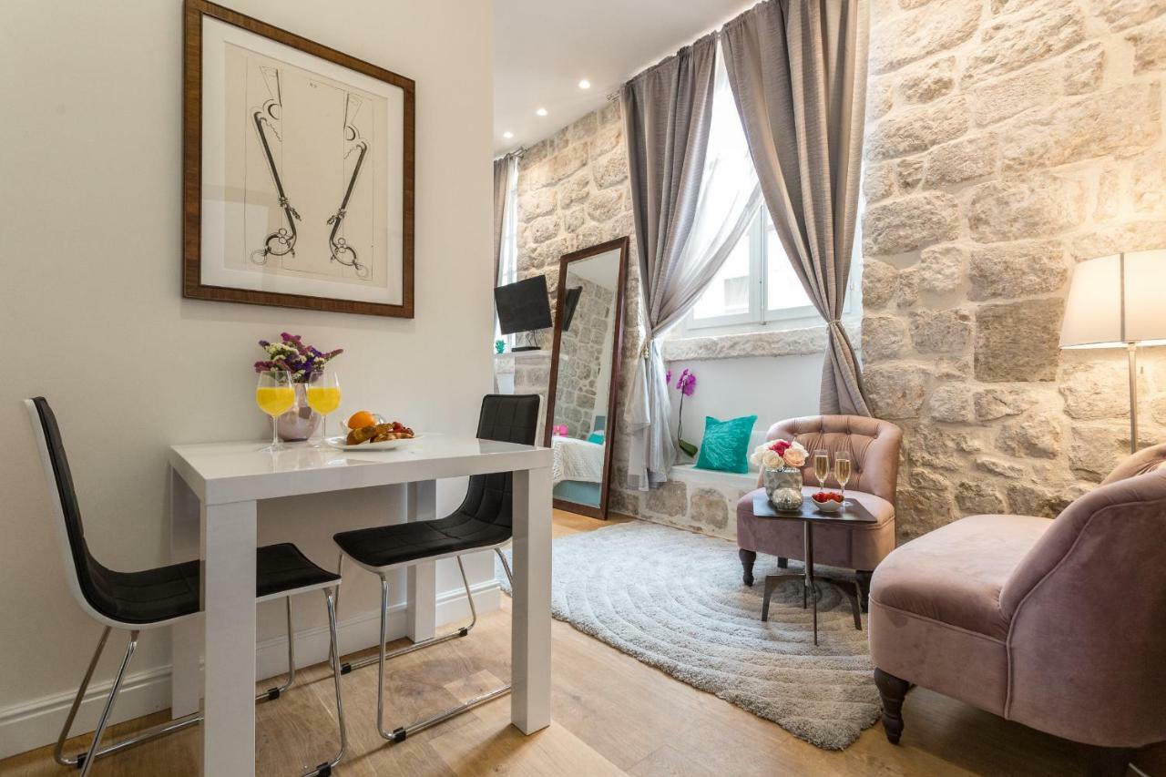 Guest house And